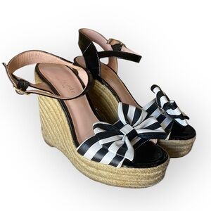 H1-07 Kate Spade Wedges